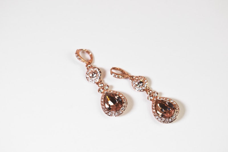 Luvréon Étoile Diamond Stud Earrings